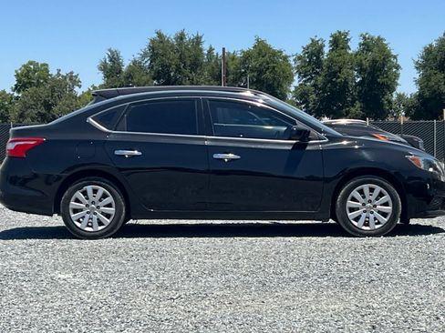 Used 2019 Nissan Sentra S FWD image 9