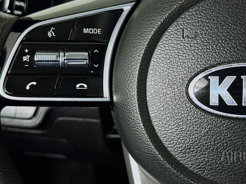 Used 2021 Kia Forte LXS image 13