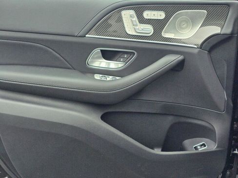New 2026 Mercedes-Benz GLS 63 AMG 4MATIC image 39