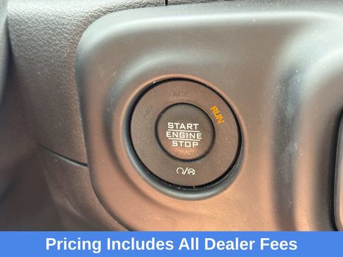 Used 2020 Jeep Wrangler Sport AWD/4WD image 18