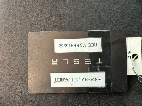 Used 2019 Tesla Model 3 Standard Range image 21