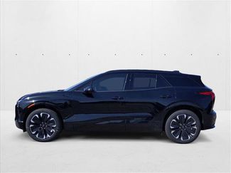 New 2025 Chevrolet Blazer EV RS video 2