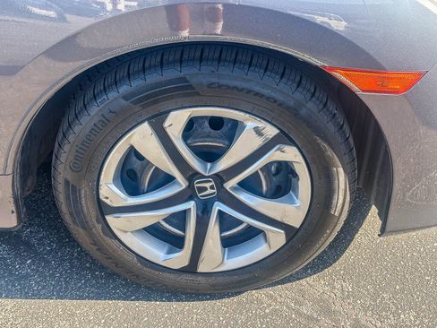 Used 2017 Honda Civic LX image 10