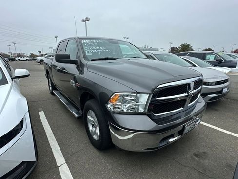 Used 2019 RAM 1500 Tradesman w/ Chrome Appearance Group image 2