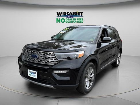 Certified 2022 Ford Explorer Limited w/ Equipment Group 301A AWD/4WD image 17