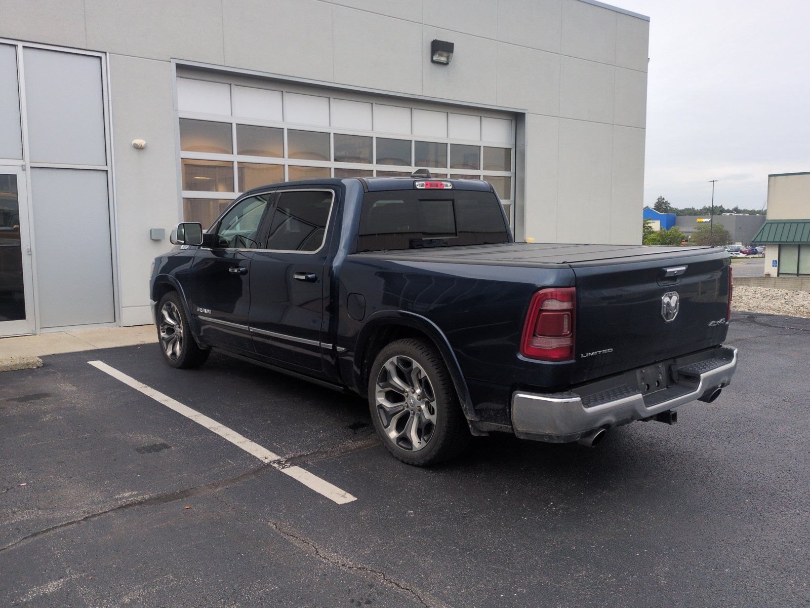 Used 2019 RAM 1500 Limited AWD/4WD image 7