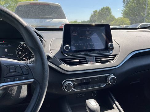 Used 2019 Nissan Altima 2.5 S image 32