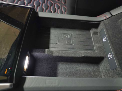 Used 2021 Audi RS 6 image 33