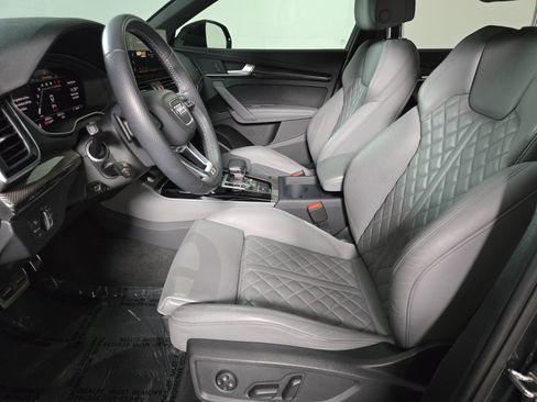 Used 2024 Audi SQ5 Premium Plus w/ Premium Plus Package image 11