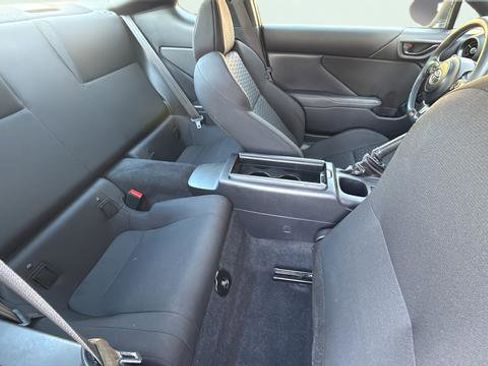 Used 2023 Toyota GR86 image 24