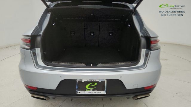 Used 2019 Porsche Macan AWD/4WD image 44