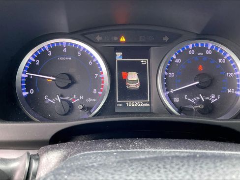 Used 2018 Toyota Highlander Plus image 21