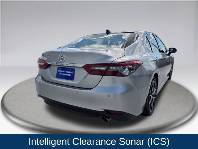 Used 2022 Toyota Camry XLE FWD image 13
