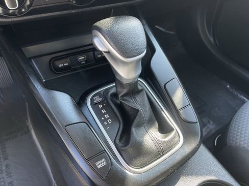 Used 2024 Kia Soul LX w/ Option Group 015 image 21