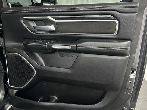 Used 2023 RAM 1500 Laramie AWD/4WD image 32