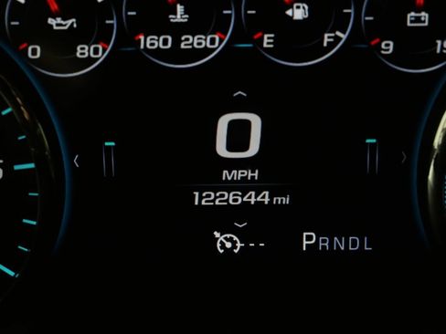 Used 2017 GMC Yukon Denali w/ Open Road Package AWD/4WD image 34
