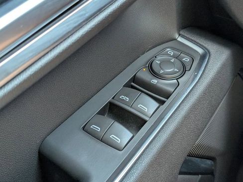 Certified 2025 GMC Sierra 1500 Elevation image 21