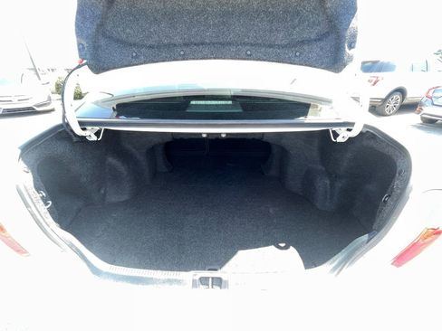 Used 2014 Toyota Camry SE FWD image 14