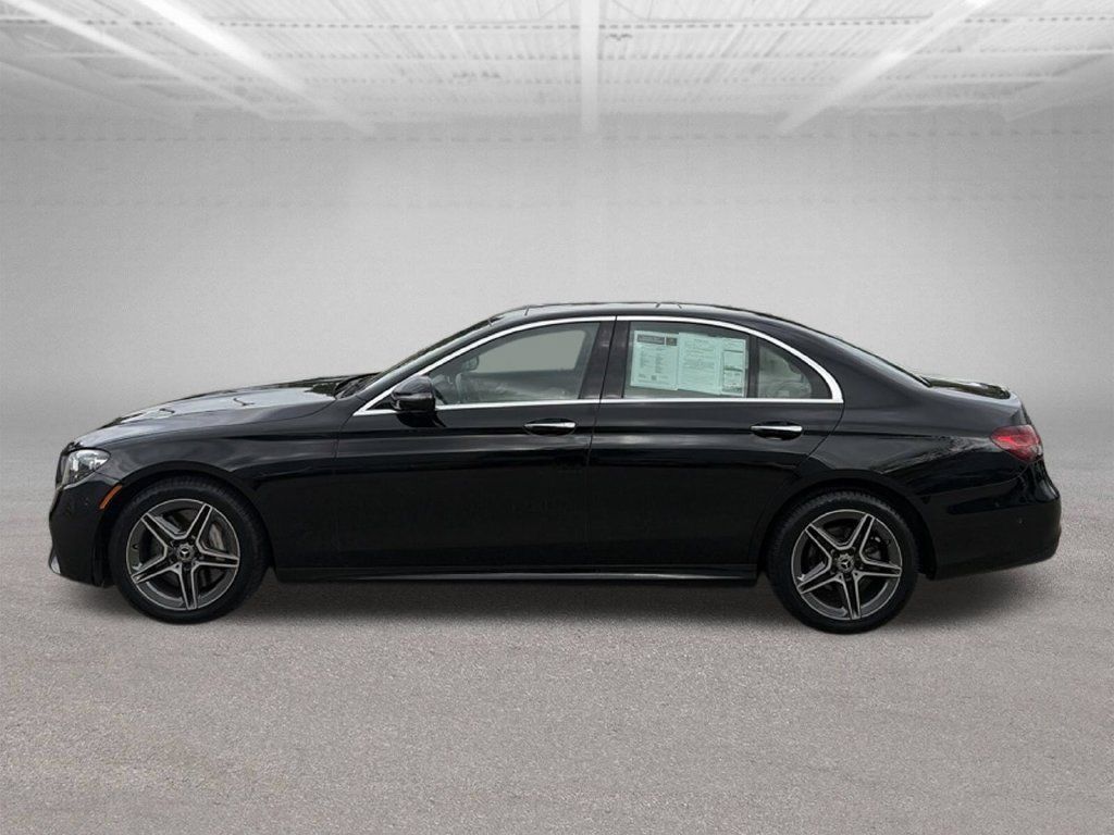 Used 2023 Mercedes-Benz E 350 4MATIC Sedan image 2