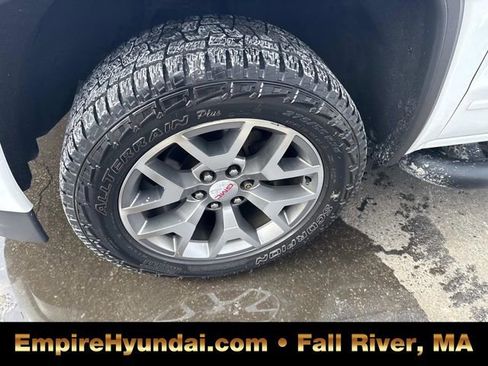 Used 2018 GMC Sierra 1500 SLT image 11