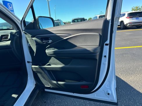 Used 2019 Honda Ridgeline RTL image 39