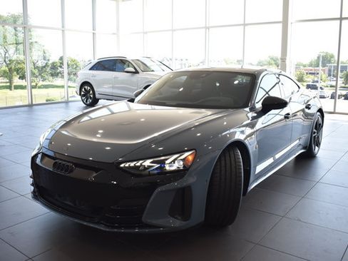 Used 2022 Audi RS e-tron GT w/ Year 1 Package AWD/4WD image 3
