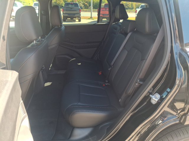 New 2026 Jeep Cherokee Limited AWD/4WD image 24