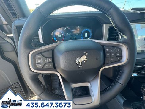 New 2025 Ford Bronco Outer Banks w/ Sasquatch Package AWD/4WD image 43