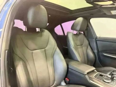 Used 2021 BMW 330i 330i w/ Driving Assistance Package image 27