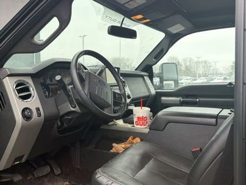 Used 2015 Ford F250 Lariat w/ Lariat Ultimate Package image 12