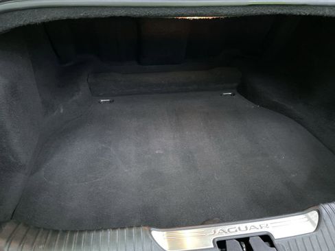 Used 2018 Jaguar XJ L Portfolio image 29