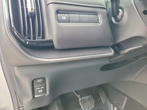 New 2026 Nissan Armada SV image 18