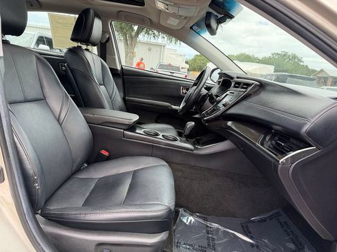 Used 2016 Toyota Avalon XLE Plus FWD image 27