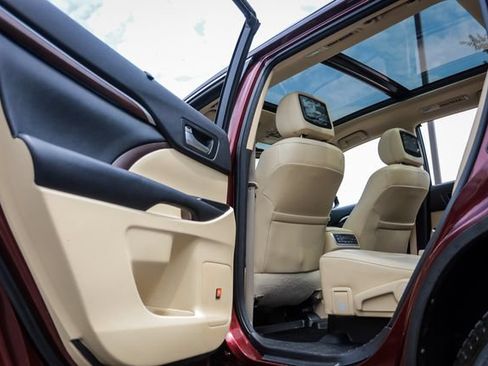 Used 2015 Toyota Highlander Limited Platinum AWD/4WD image 57