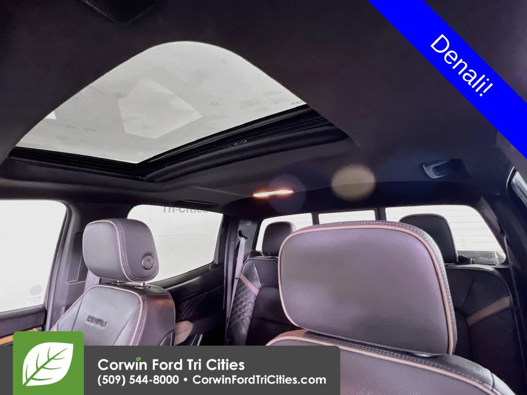 Used 2024 GMC Canyon Denali AWD/4WD image 25