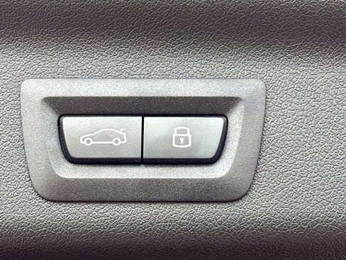 New 2026 BMW X1 xDrive28i w/ Technology Package image 12