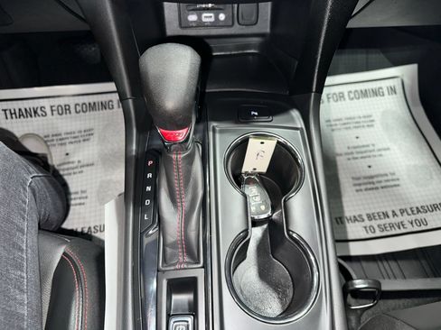 Used 2023 Chevrolet Equinox RS w/ RS Leather Package AWD/4WD image 69