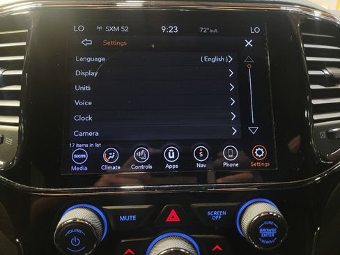 Used 2019 Jeep Grand Cherokee Altitude RWD image 25