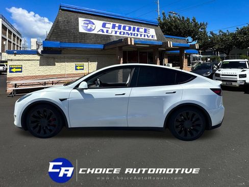 Used 2022 Tesla Model Y Performance AWD/4WD image 3