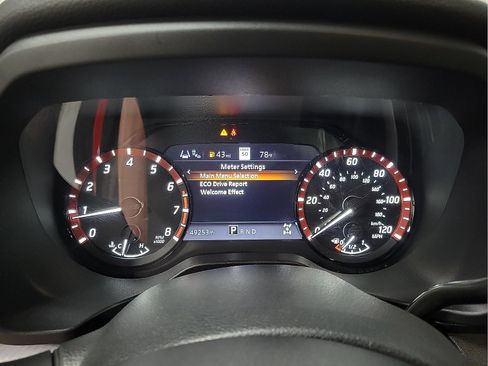 Used 2021 Nissan Titan PRO-4X w/ Pro-4x Convenience Package AWD/4WD image 18