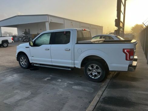 Used 2017 Ford F150 XLT w/ Equipment Group 301A Mid image 6