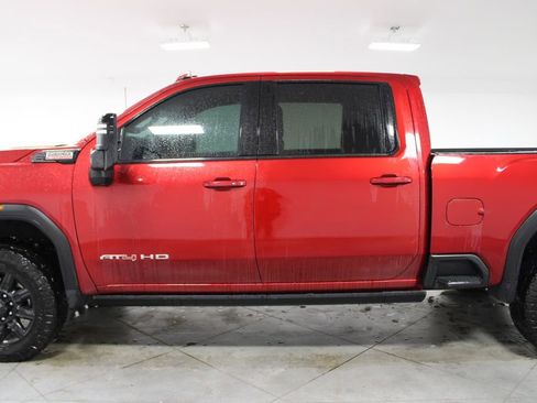 Used 2024 GMC Sierra 2500 AT4 w/ AT4 Premium Plus Package image 6