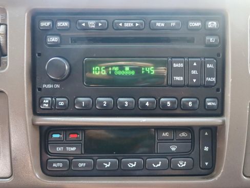 Used 2004 Ford Excursion Eddie Bauer AWD/4WD image 34