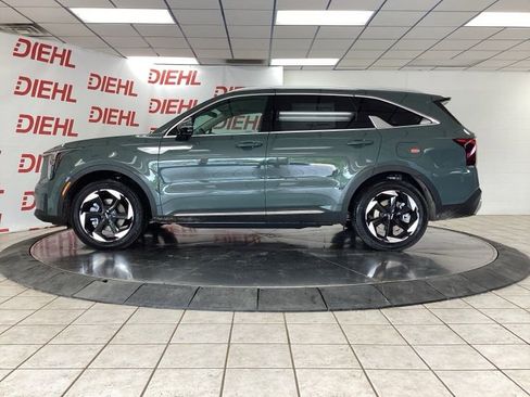 New 2026 Kia Sorento EX AWD/4WD image 4