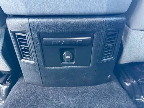 Used 2016 RAM 2500 Big Horn w/ Black Appearance Group image 22