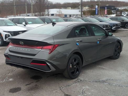 New 2026 Hyundai Elantra Sport FWD image 3