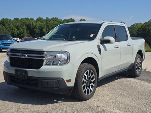 Used 2023 Ford Maverick Lariat w/ Lariat Luxury Package AWD/4WD image 1