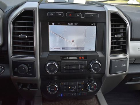 Used 2019 Ford F350 Lariat w/ Lariat Ultimate Package AWD/4WD image 27