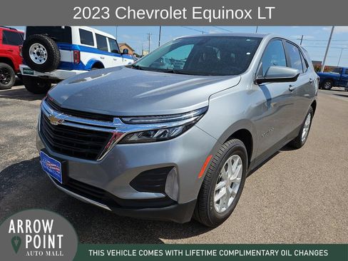 Used 2023 Chevrolet Equinox LT AWD/4WD image 4