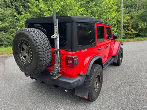 Used 2018 Jeep Wrangler Unlimited Rubicon AWD/4WD image 7